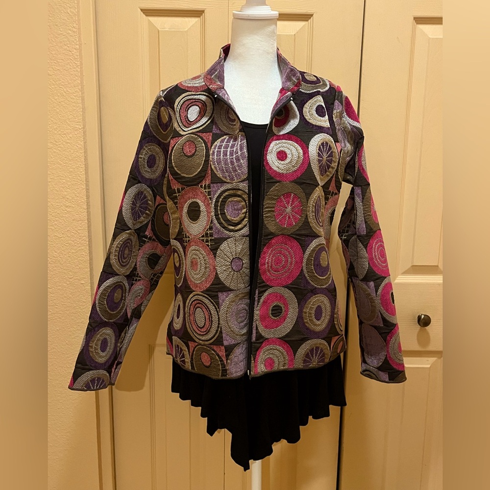 Windingriver vintage tapestry jacket/ blazer. Reversible. Geometric pattern. M